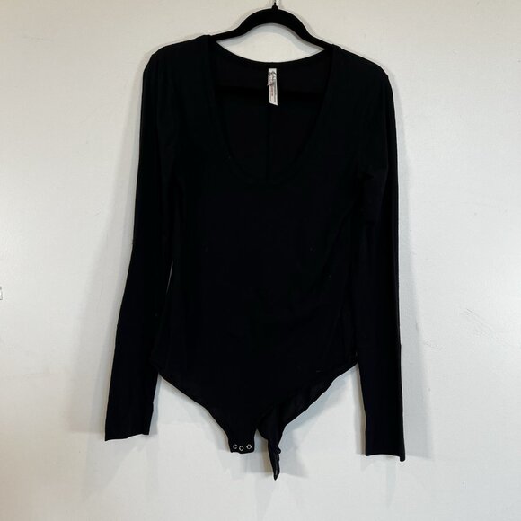 Free People Intimates Scoop Neck Long Sleeve Black Body Suit L - Picture 2 of 9